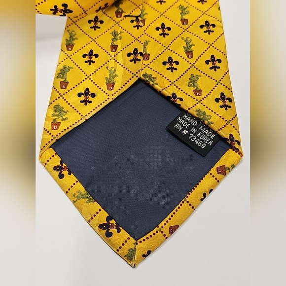 Yellow Patterned Tie - Picture 6 of 12